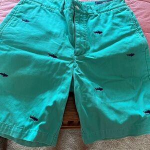 Vineyard Vines shorts, green with blue embroidery 30